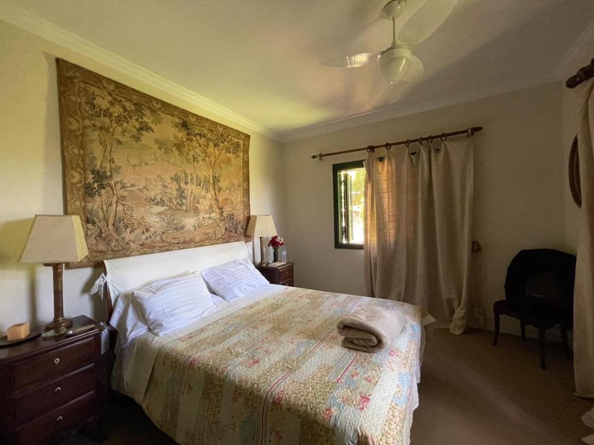 אמבו Villa Serena Bed & Breakfast מראה חיצוני תמונה
